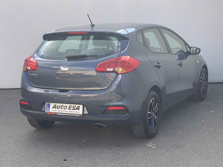 Kia Ceed 1.4CVVT 