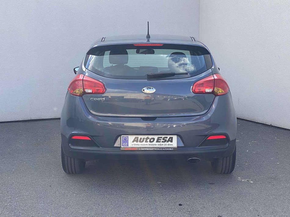 Kia Ceed 1.4CVVT 