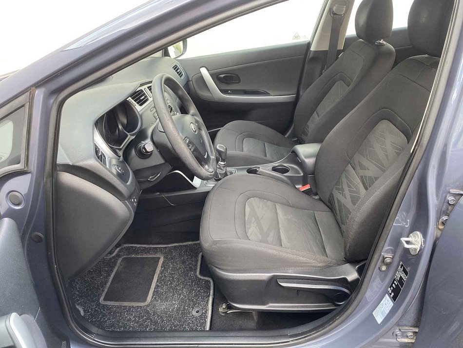 Kia Ceed 1.4CVVT 