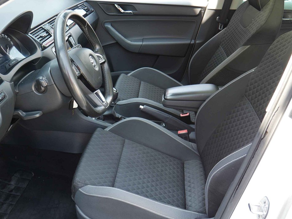 Škoda Rapid 1.6 TDi Ambition