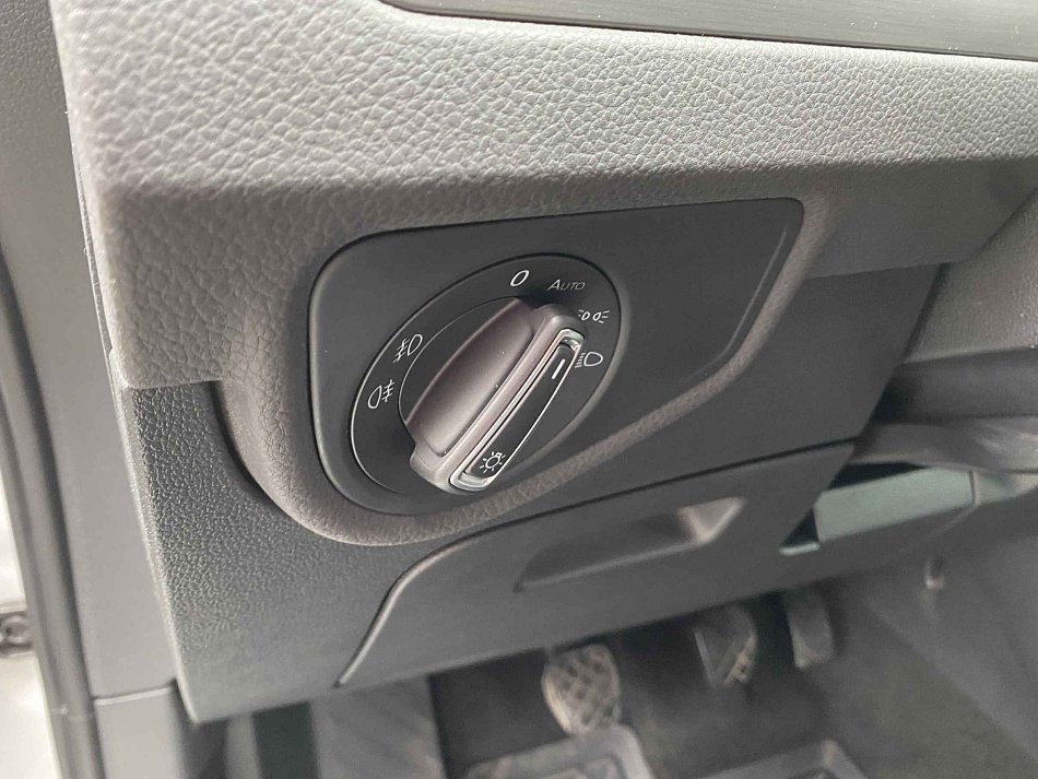 Volkswagen Touran 1.5 TSi 