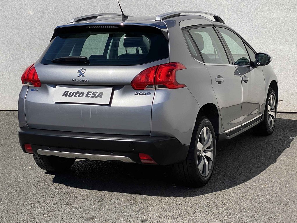 Peugeot 2008 1.2PT Allure