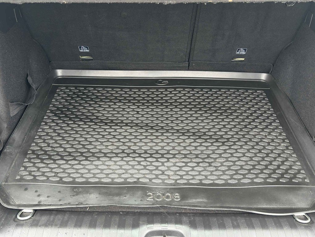 Peugeot 2008 1.2 PT 