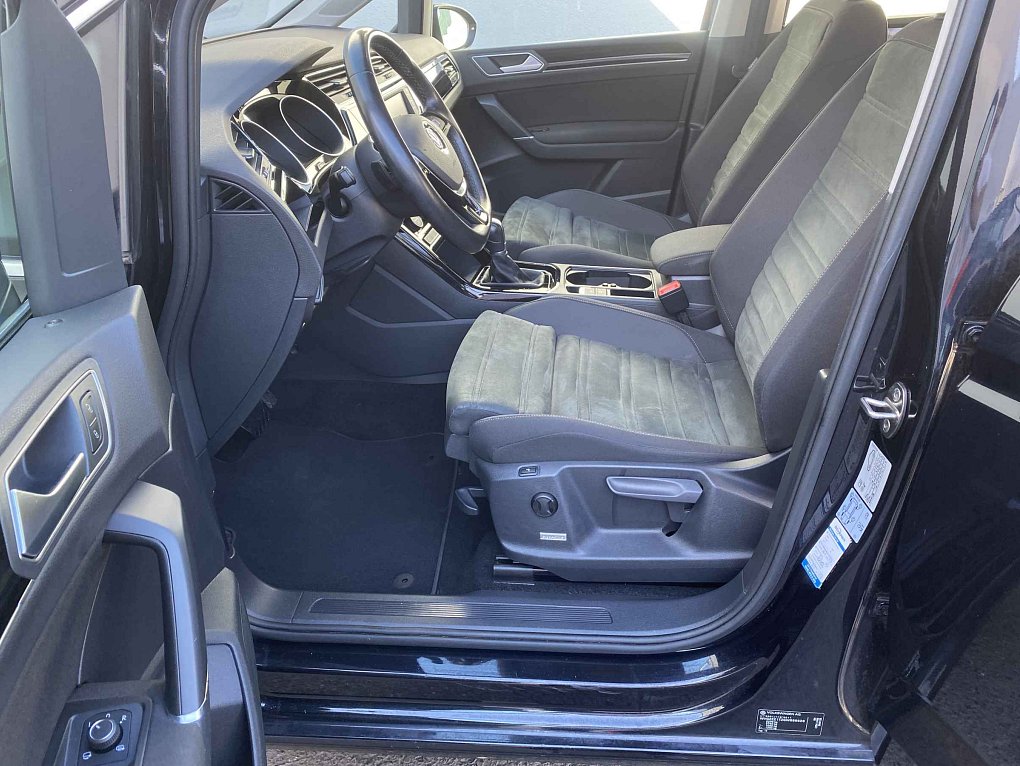 Volkswagen Touran 1.4 TSi Highline
