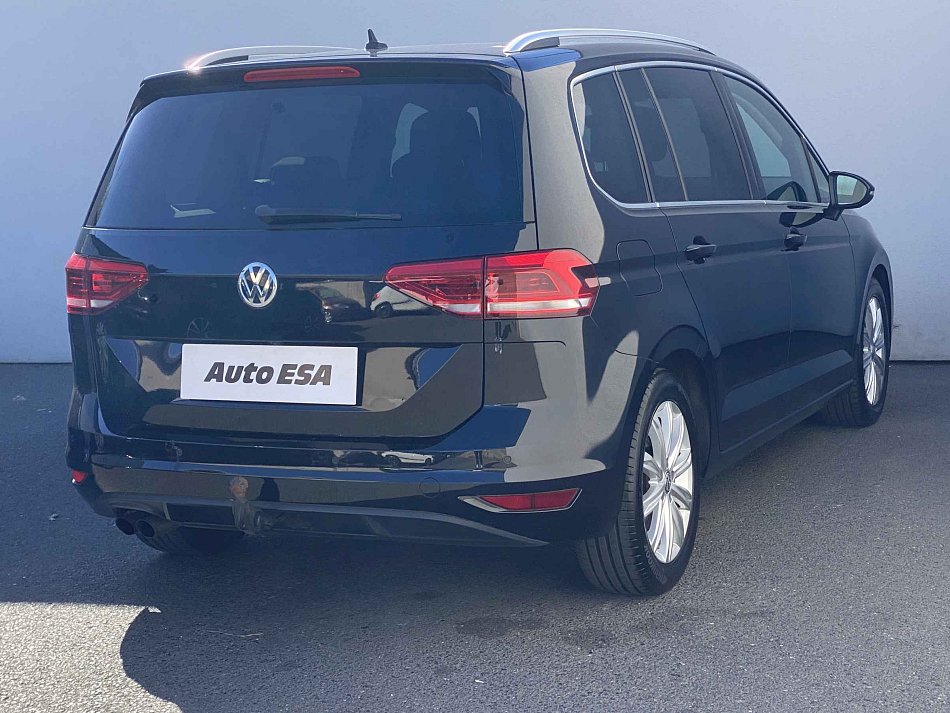 Volkswagen Touran 1.4 TSi Highline