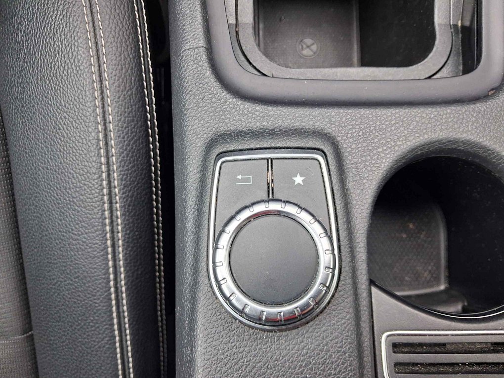Mercedes-Benz CLA 2.2CDi  CLA200