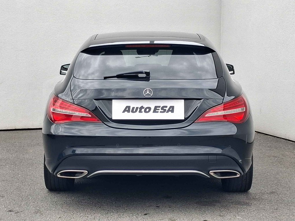 Mercedes-Benz CLA 2.2CDi  CLA200