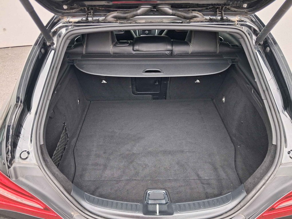 Mercedes-Benz CLA 2.2CDi  CLA200