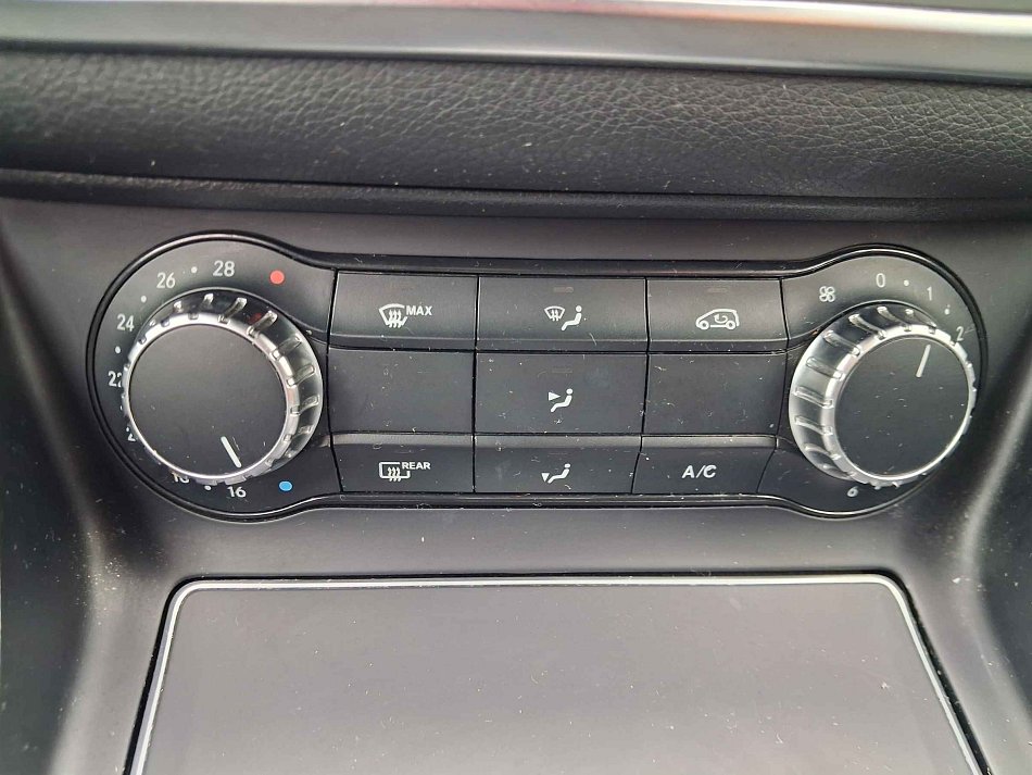 Mercedes-Benz CLA 2.2CDi  CLA200