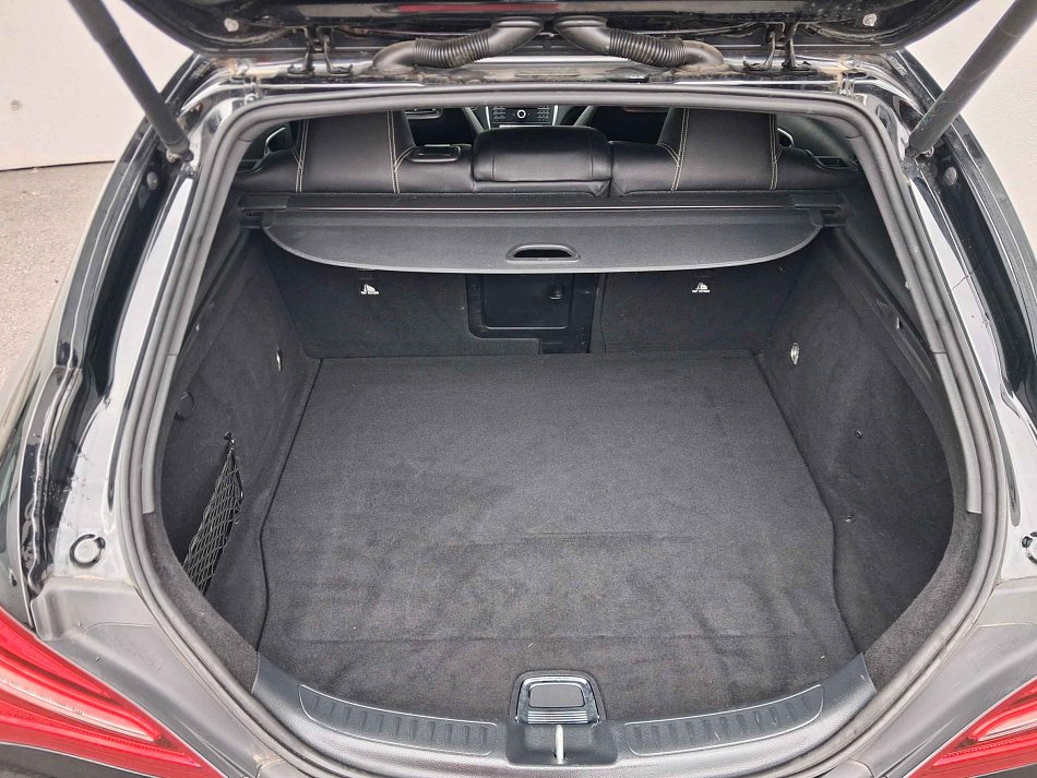 Mercedes-Benz CLA 2.2CDi  CLA200