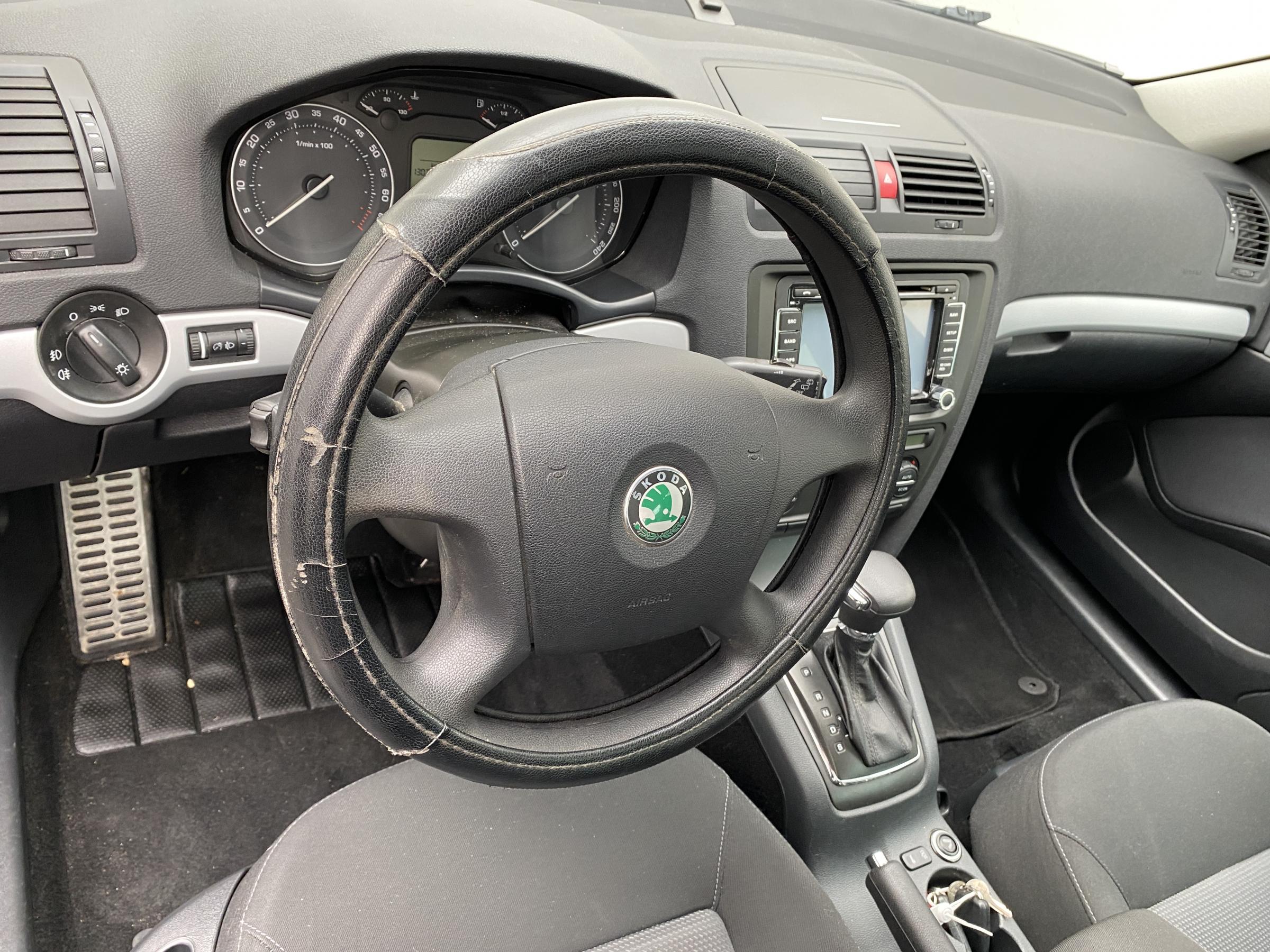 Škoda Octavia II, 2008 - pohled č. 13