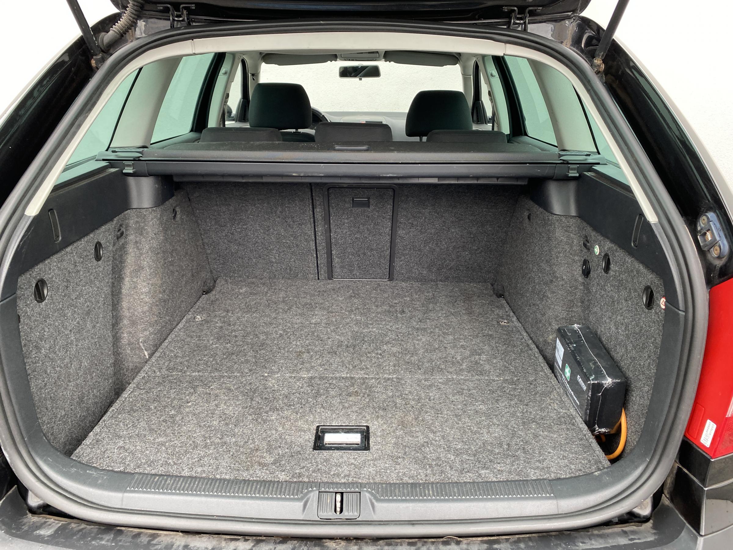 Škoda Octavia II, 2008 - pohled č. 7