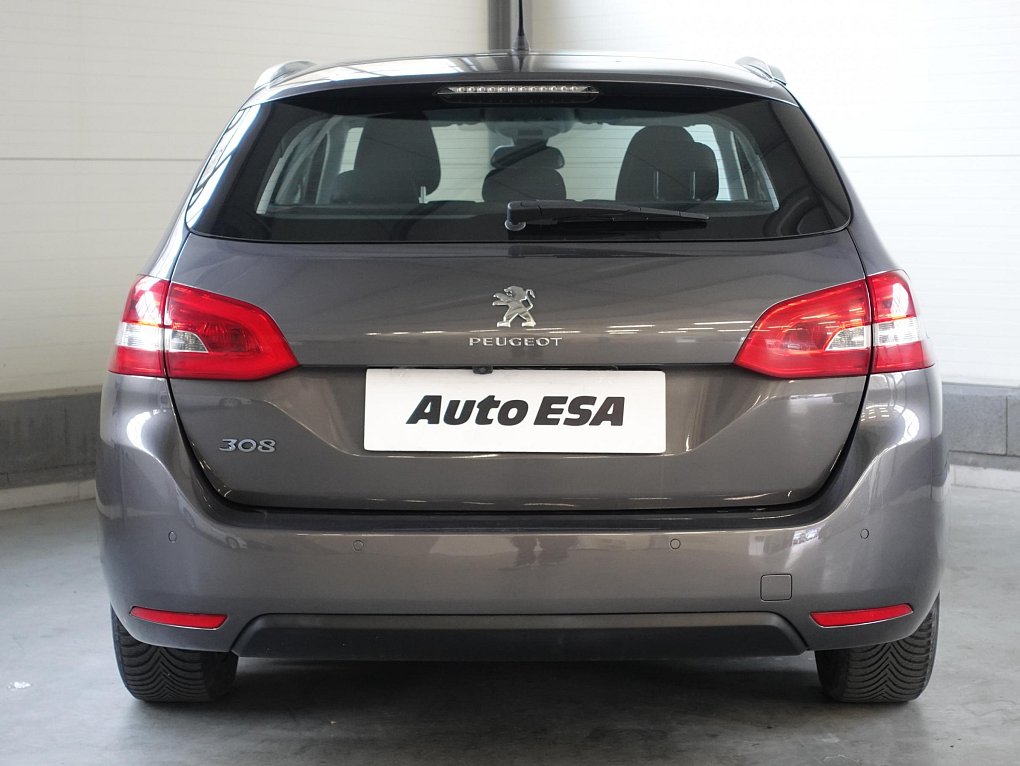 Peugeot 308 1.5 HDI 