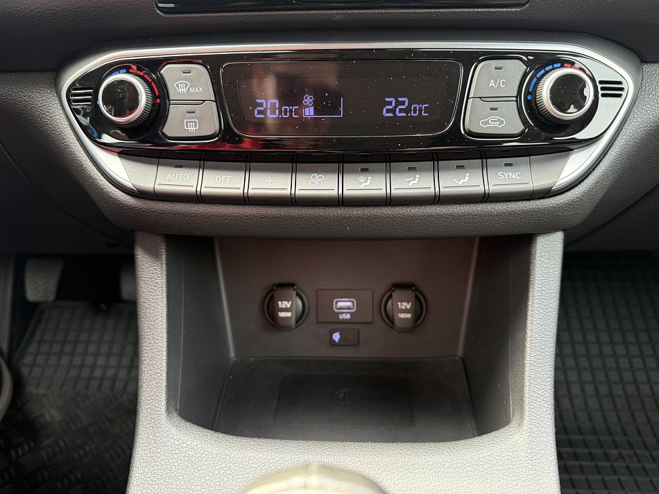 Hyundai I30 1.5T-GDi 