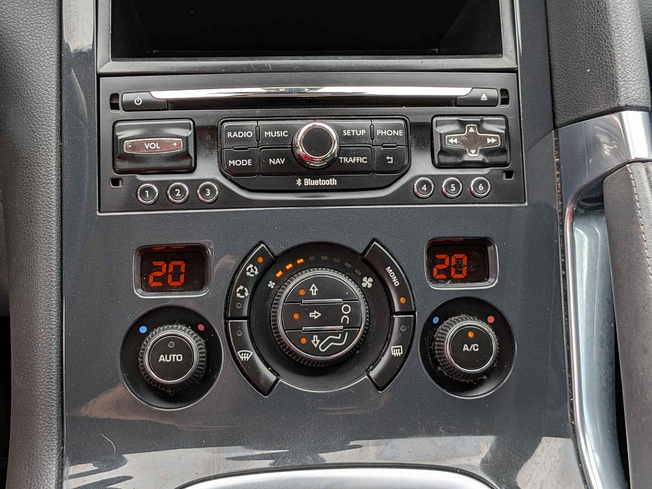 Peugeot 3008 2.0 HDi Allure
