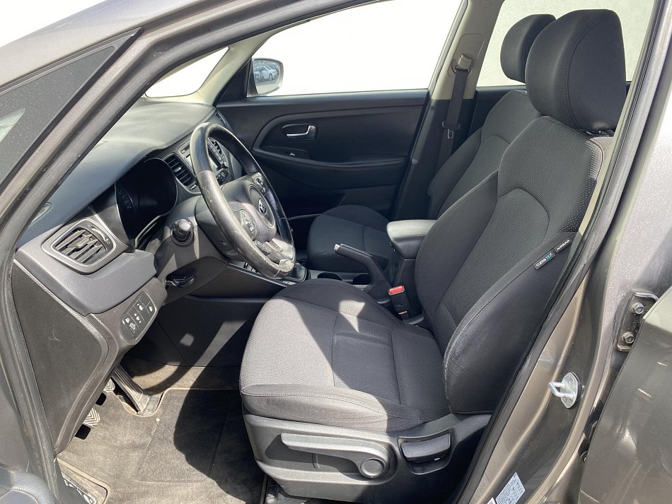 Kia Carens 1.7 CRDI 