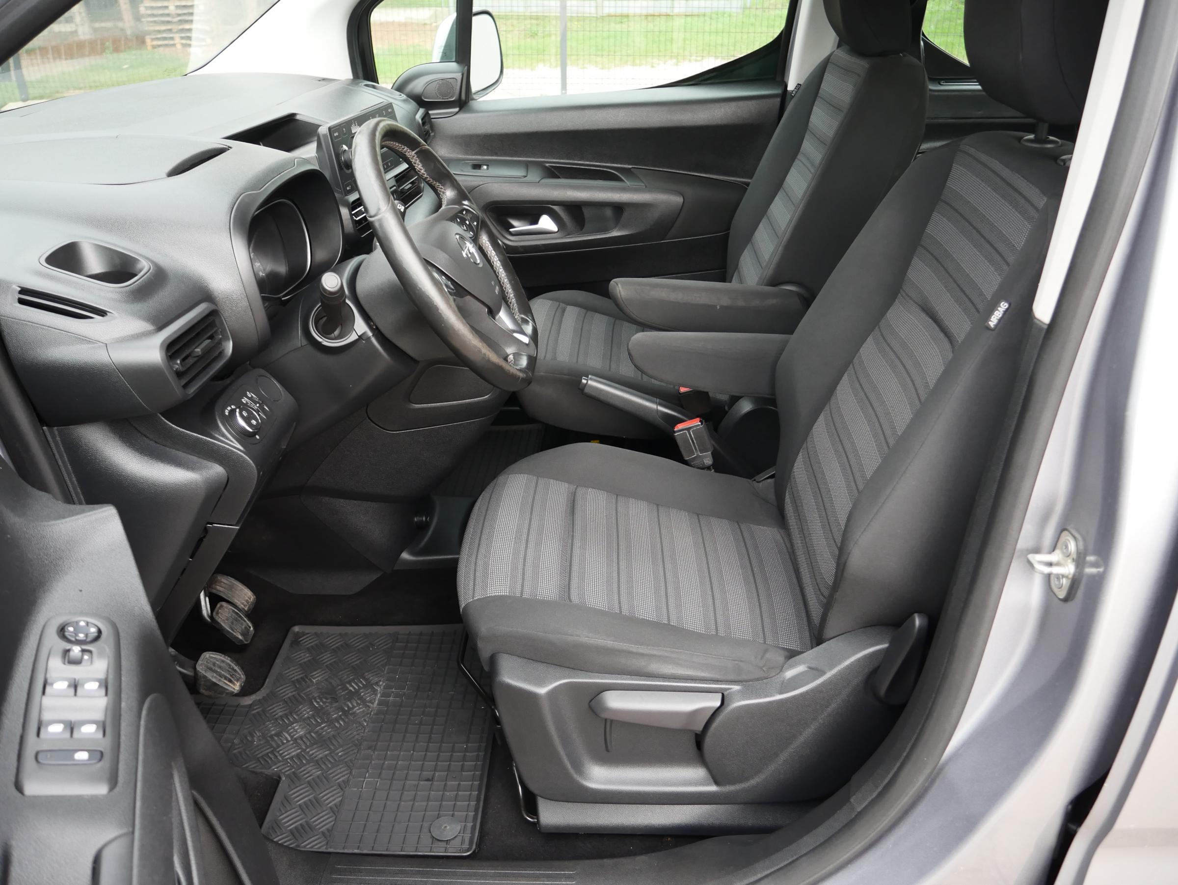 Opel Combo, 2019 - pohled č. 17