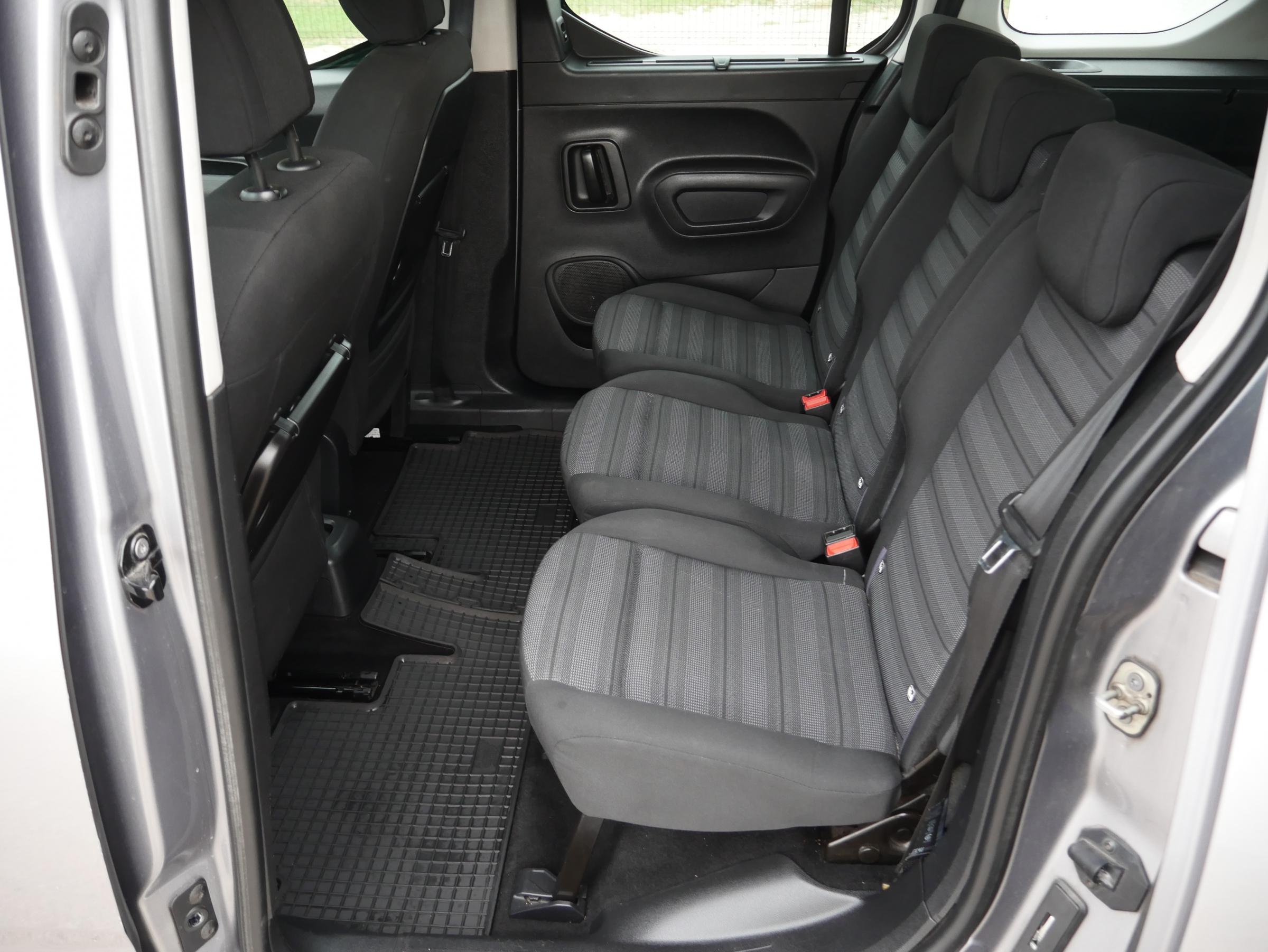 Opel Combo, 2019 - pohled č. 20