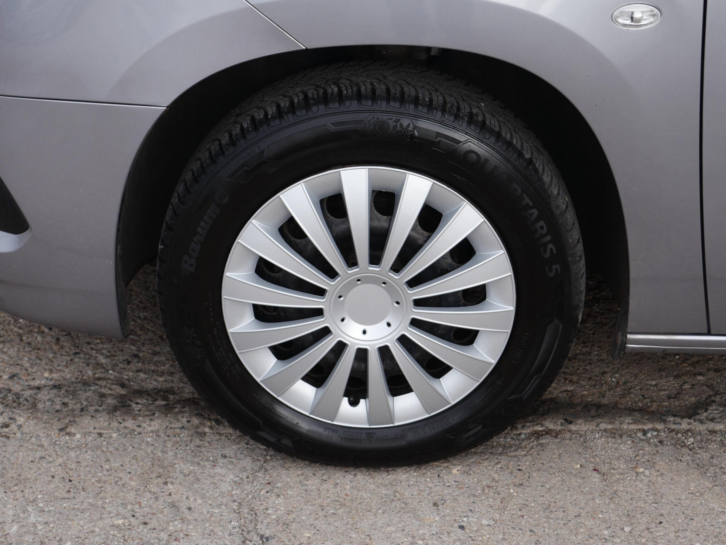 Opel Combo, 2019 - pohled č. 24