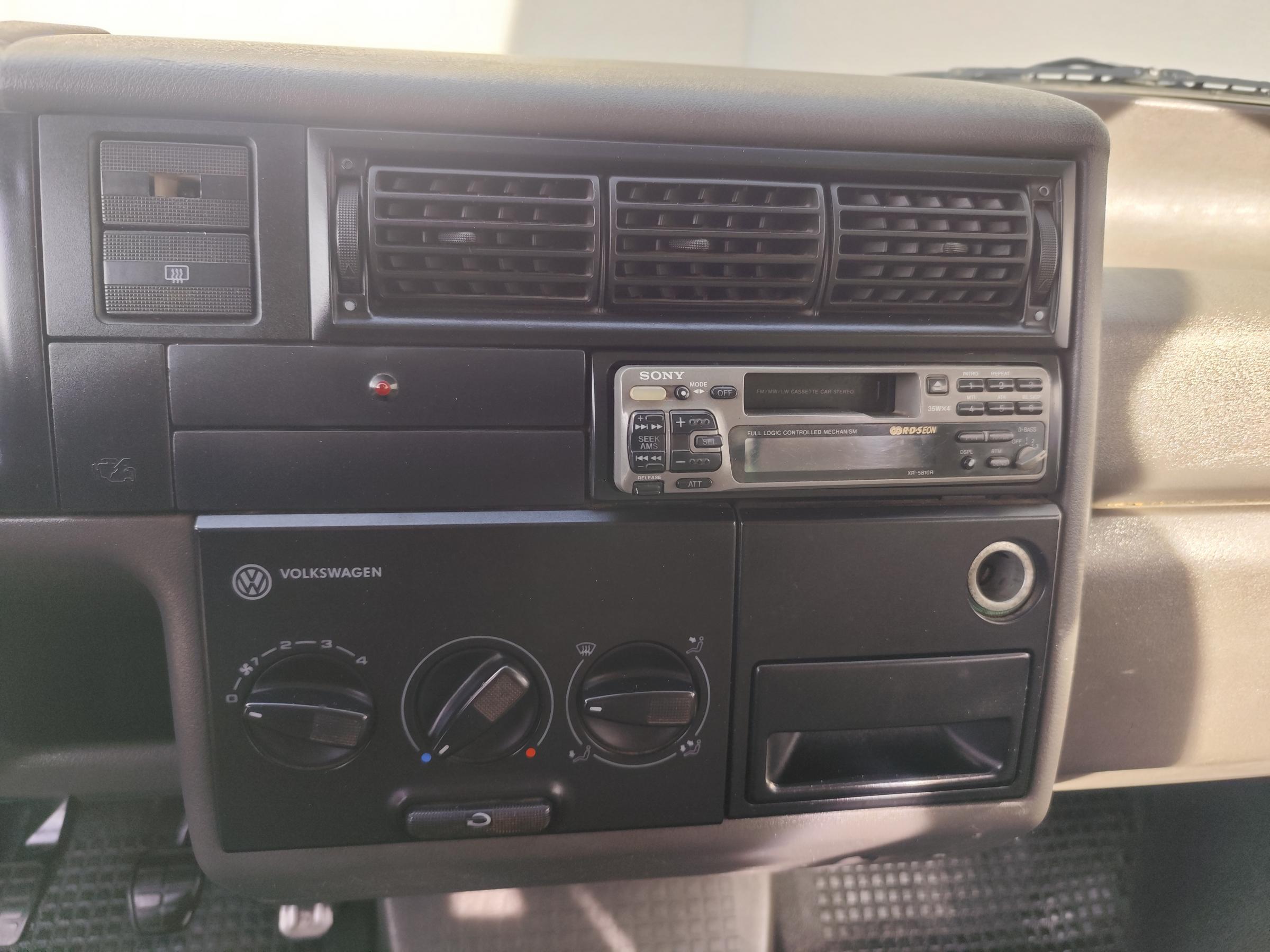 Volkswagen Transporter, 1998 - pohled č. 13