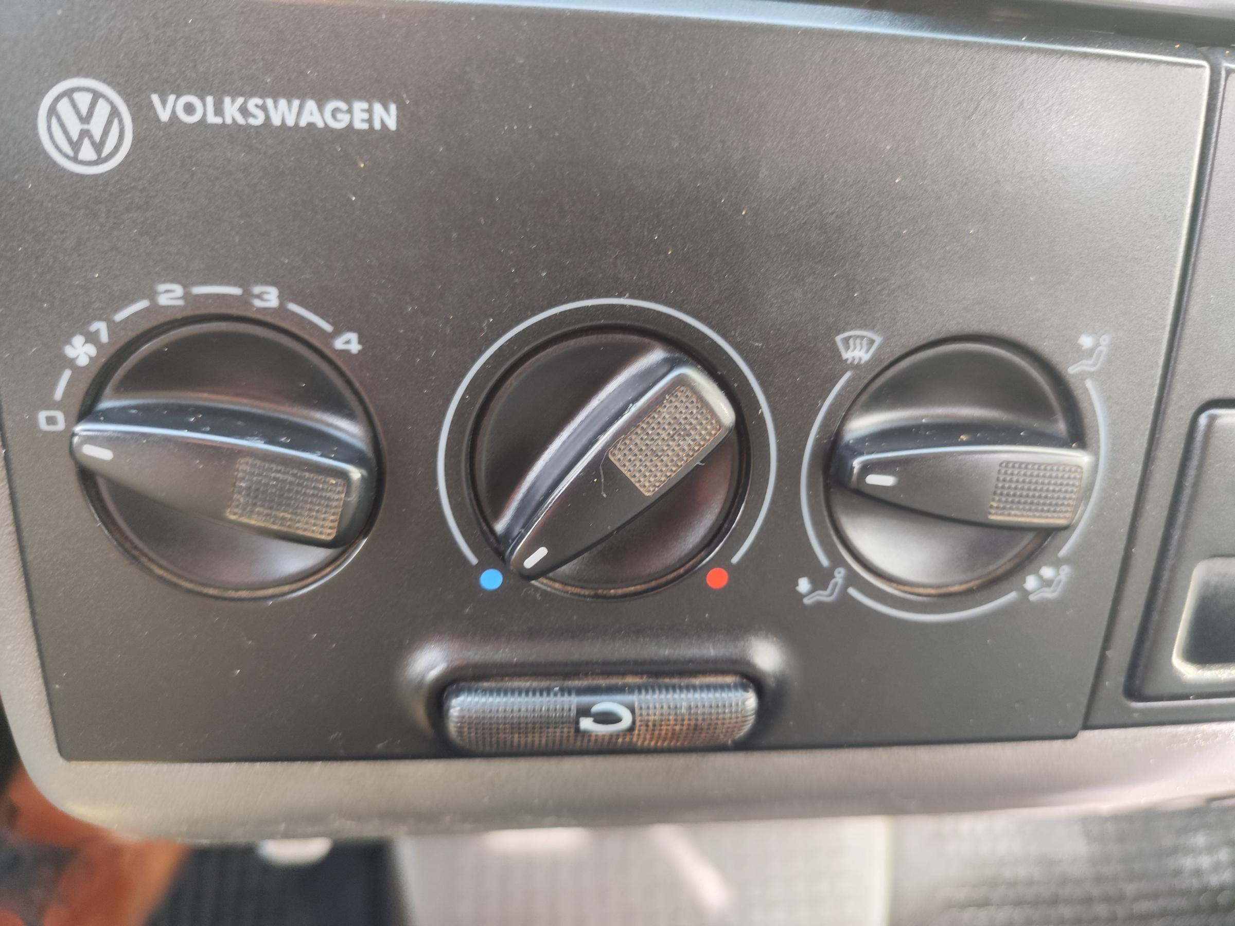 Volkswagen Transporter, 1998 - pohled č. 15