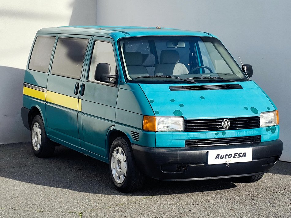 Volkswagen Transporter 1.9TD  6míst