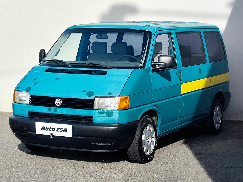 Volkswagen Transporter 1.9TD  6míst
