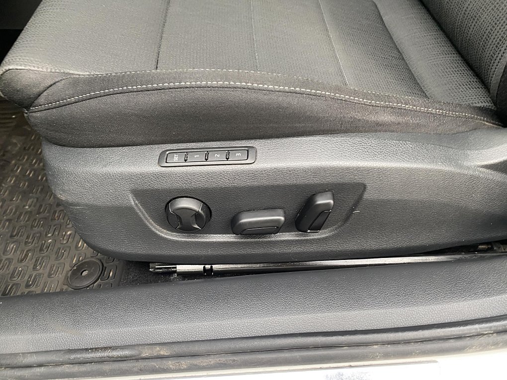 Škoda Superb III 2.0TDi SportLine