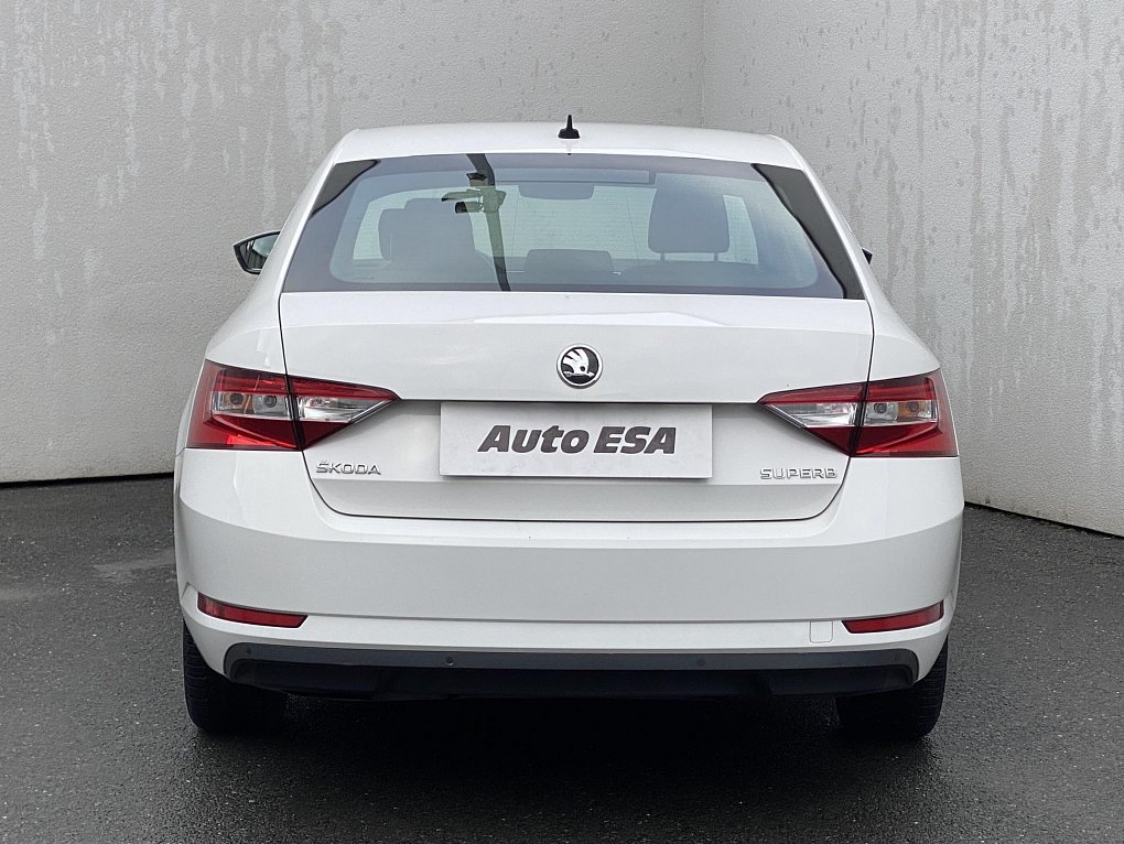 Škoda Superb III 2.0TDi SportLine