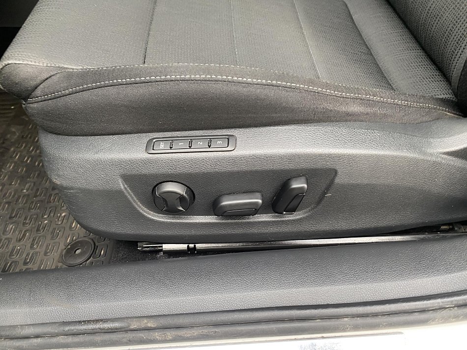 Škoda Superb III 2.0TDi SportLine