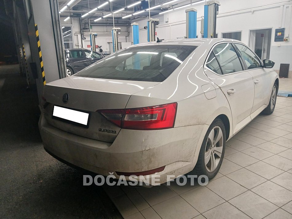 Škoda Superb III 2.0TDi SportLine