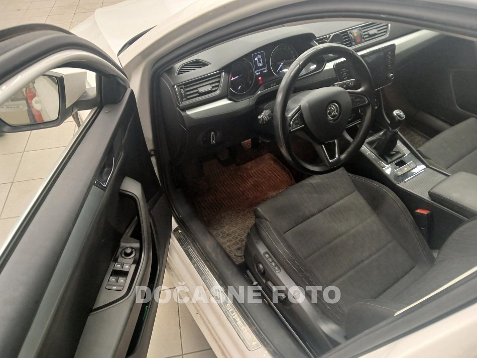 Škoda Superb III 2.0TDi SportLine