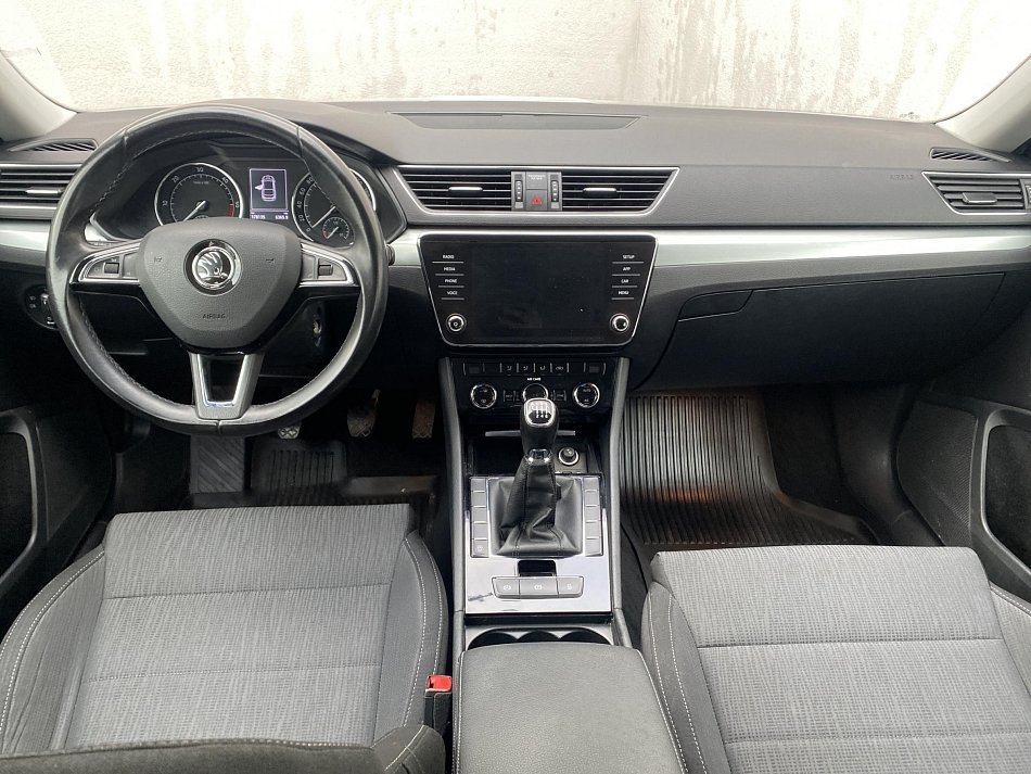 Škoda Superb III 2.0TDi SportLine