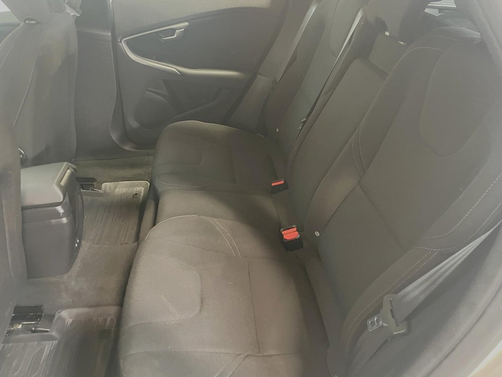 Volvo V40 2.0 D 