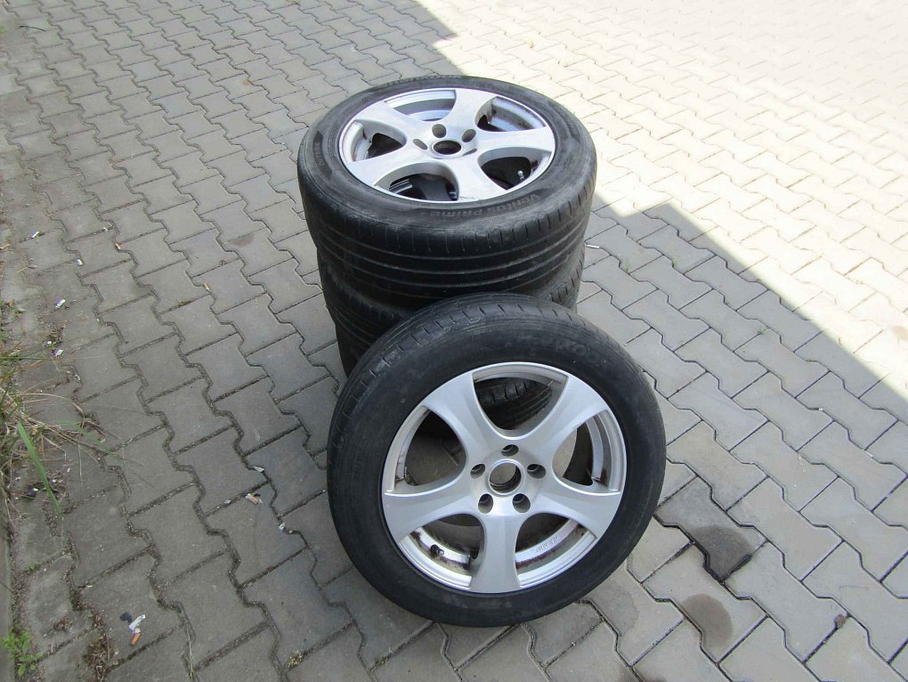 Volkswagen Passat 1.6 TDi 