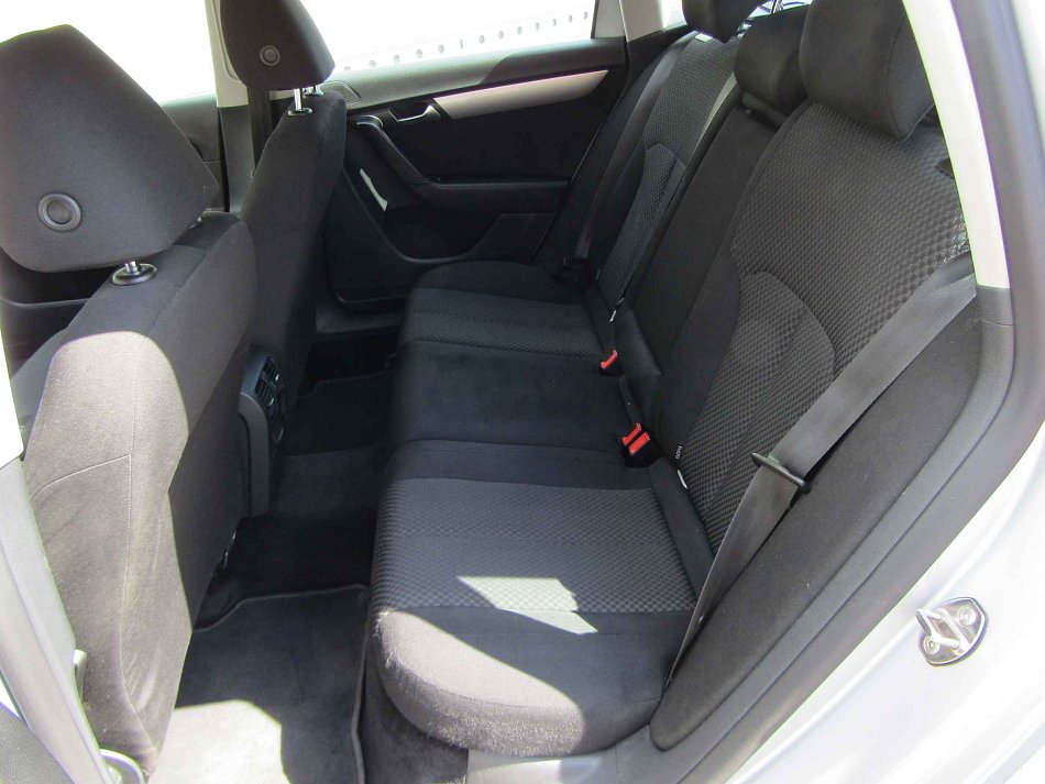 Volkswagen Passat 1.6 TDi 