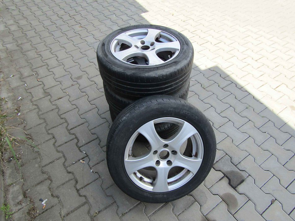 Volkswagen Passat 1.6 TDi 