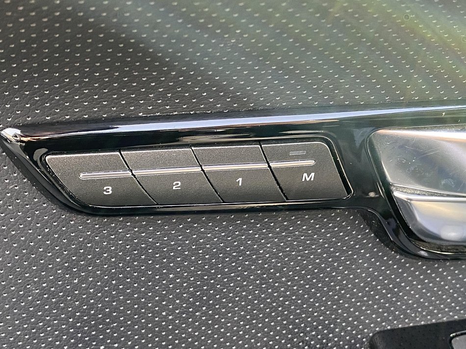 Land Rover Evoque 2.2 TD4 Dynamic AWD