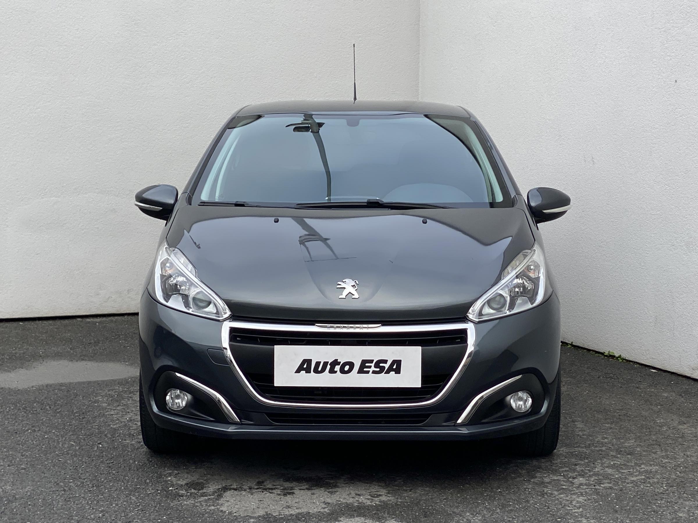 Peugeot 208, 2017 - pohled č. 2