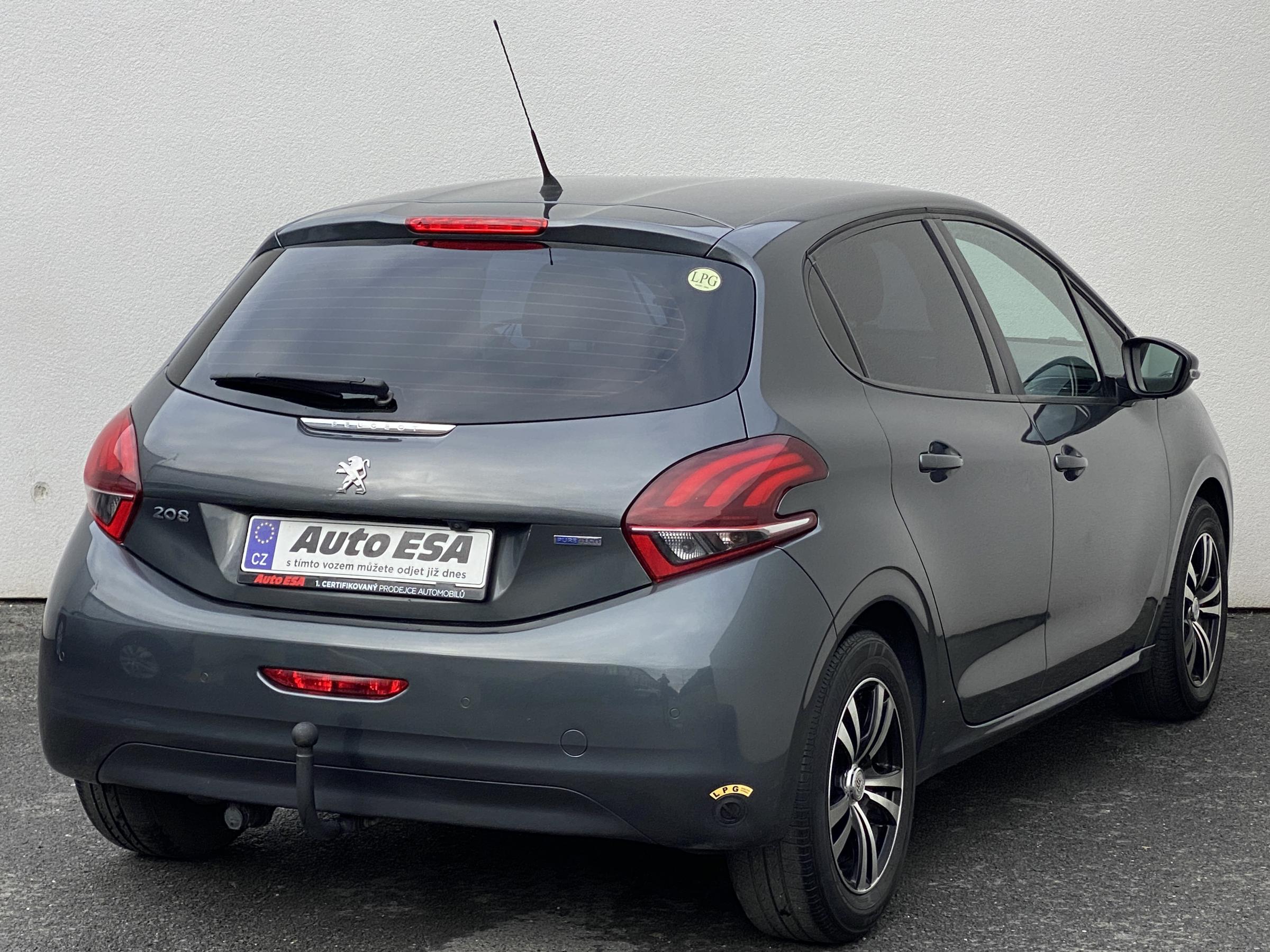 Peugeot 208, 2017 - pohled č. 4