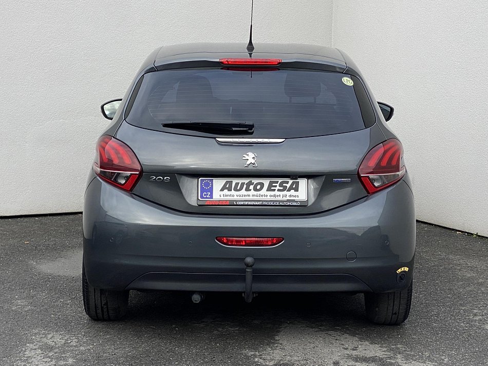 Peugeot 208 1.2PT 