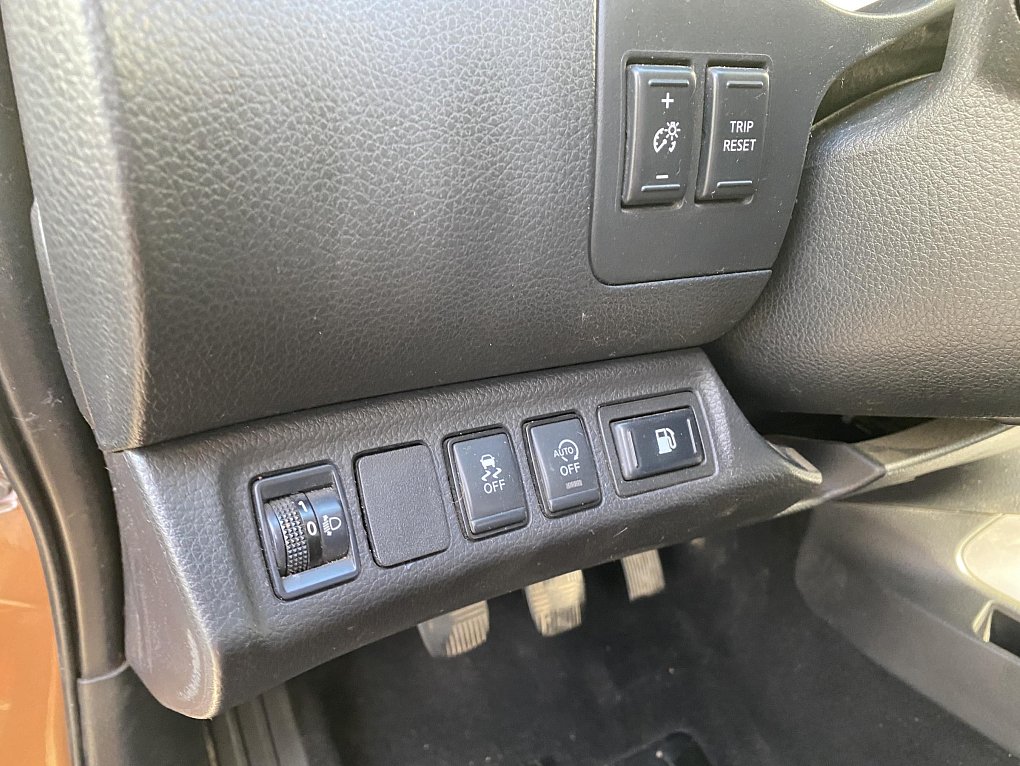 Nissan Navara 2.3dCi 