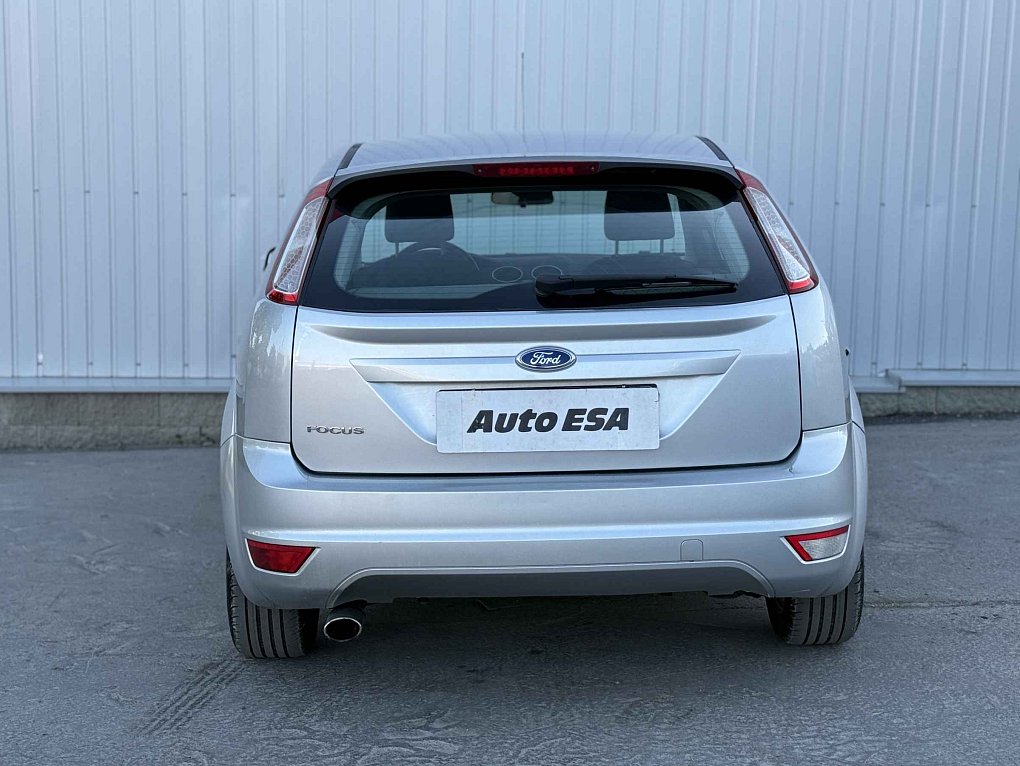 Ford Focus 1.6 i 