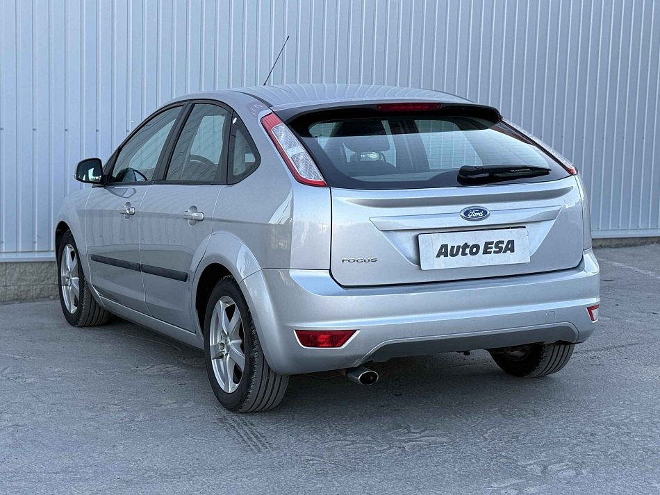 Ford Focus 1.6 i 