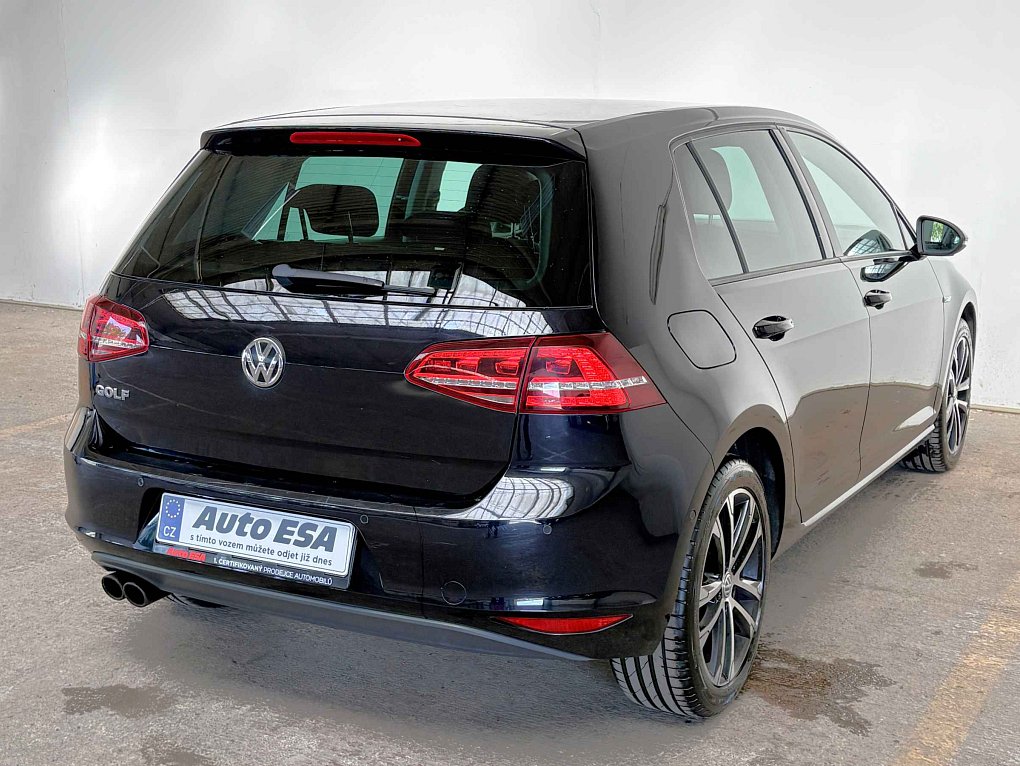 Volkswagen Golf 1.4 TSi 