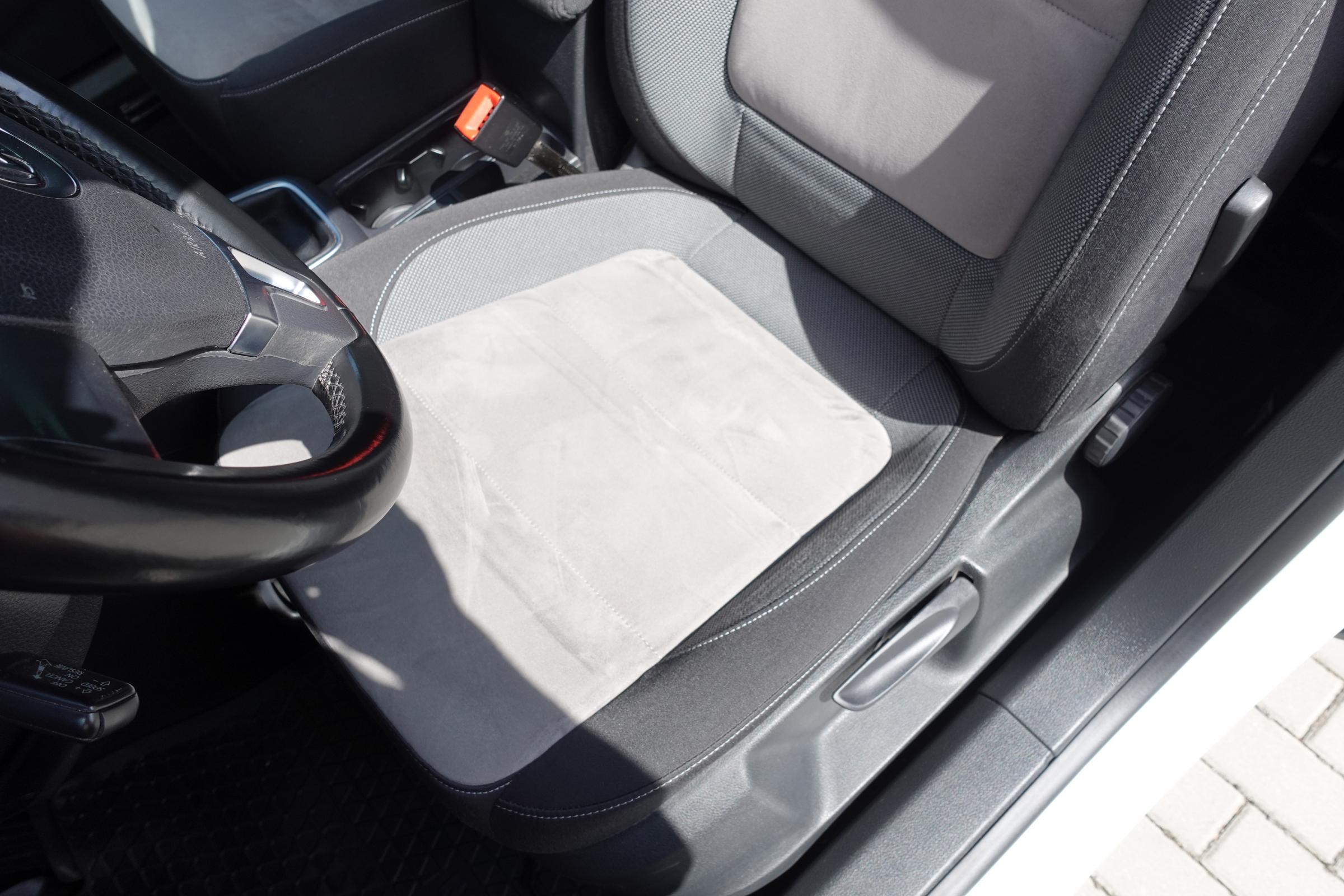 Volkswagen Tiguan, 2015 - pohled č. 10