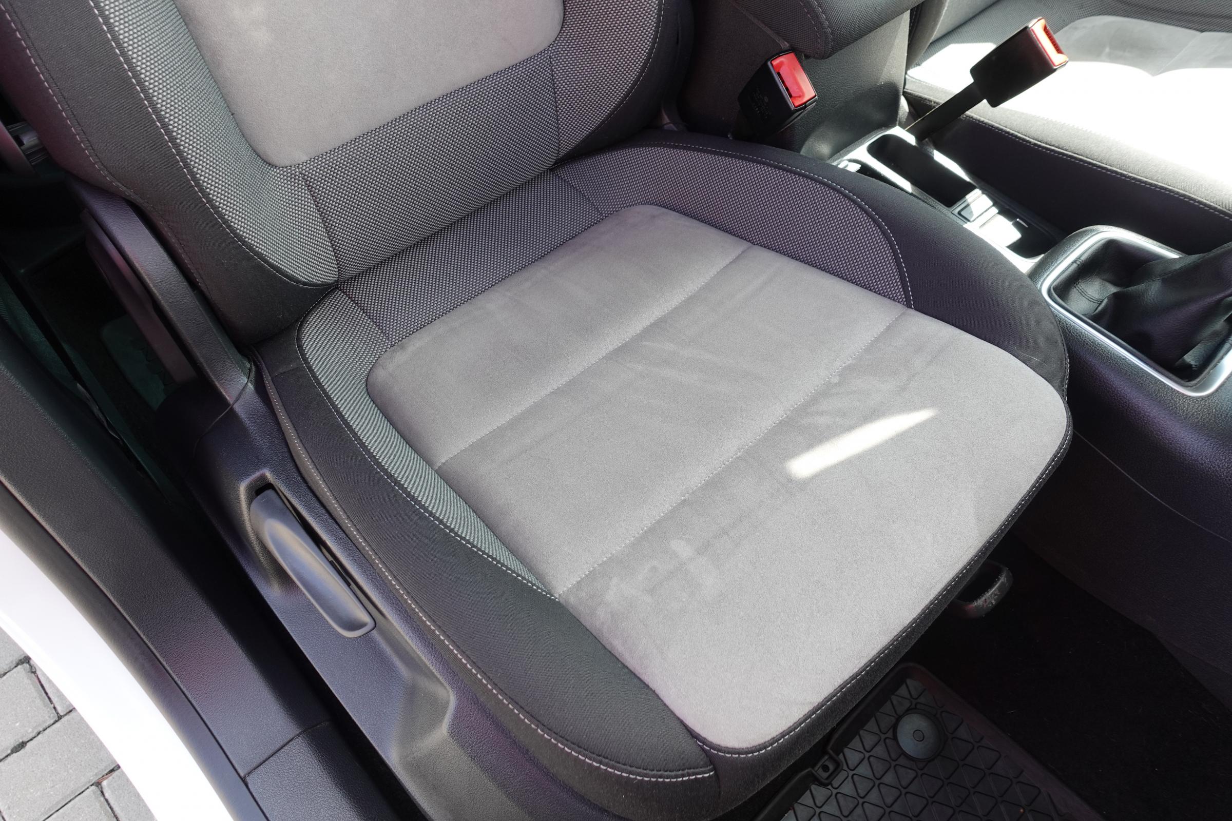 Volkswagen Tiguan, 2015 - pohled č. 12