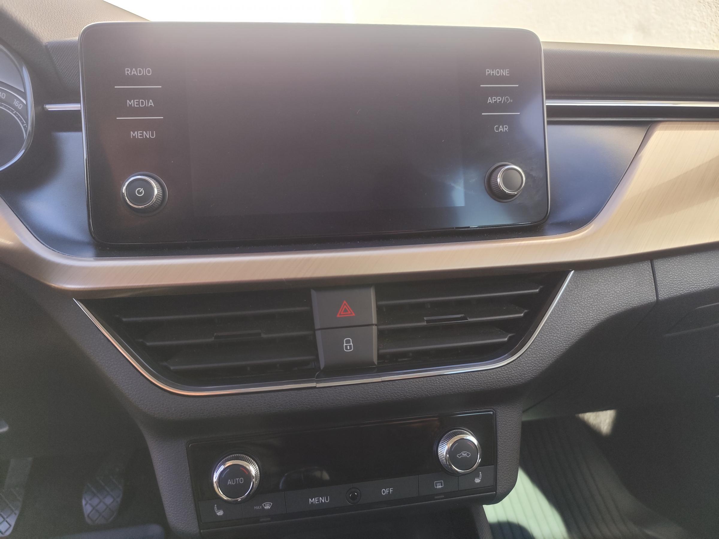 Škoda Kamiq, 2020 - pohled č. 12