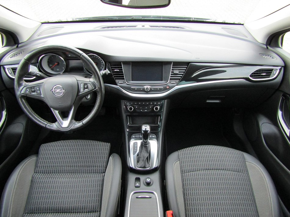 Opel Astra 1.5 CDTi  sports tourer