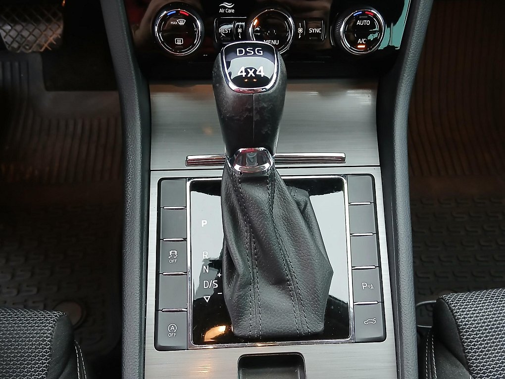 Škoda Superb III 2.0 TDi Style 4x4